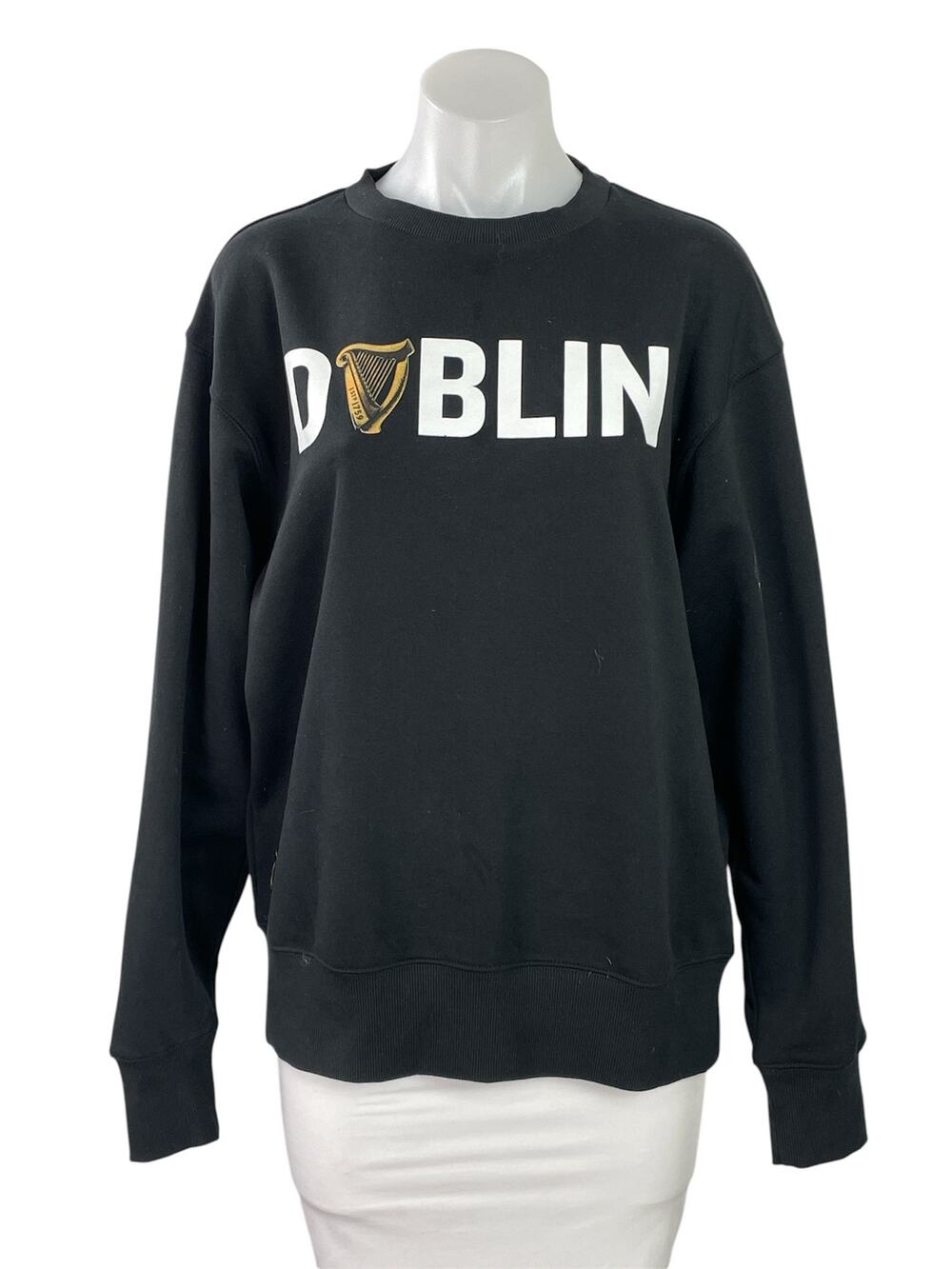 Guinness Womens Black Dublin Crew Neck Graphic Long Sleeve Sweatshirt Top Size S